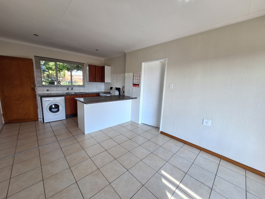 1 Bedroom Property for Sale in Rangeview Gauteng