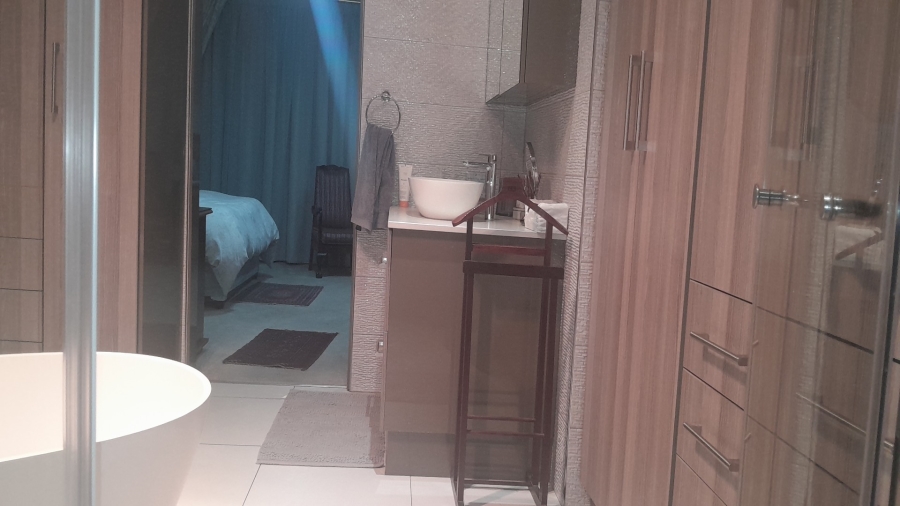 4 Bedroom Property for Sale in Vanderbijlpark SE Gauteng