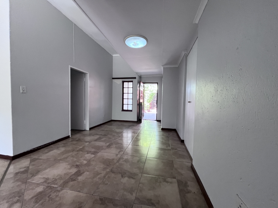 2 Bedroom Property for Sale in Bryanston Gauteng