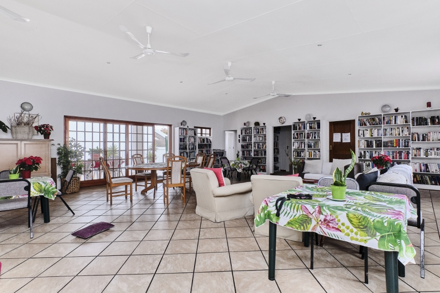 2 Bedroom Property for Sale in Bryanston Gauteng
