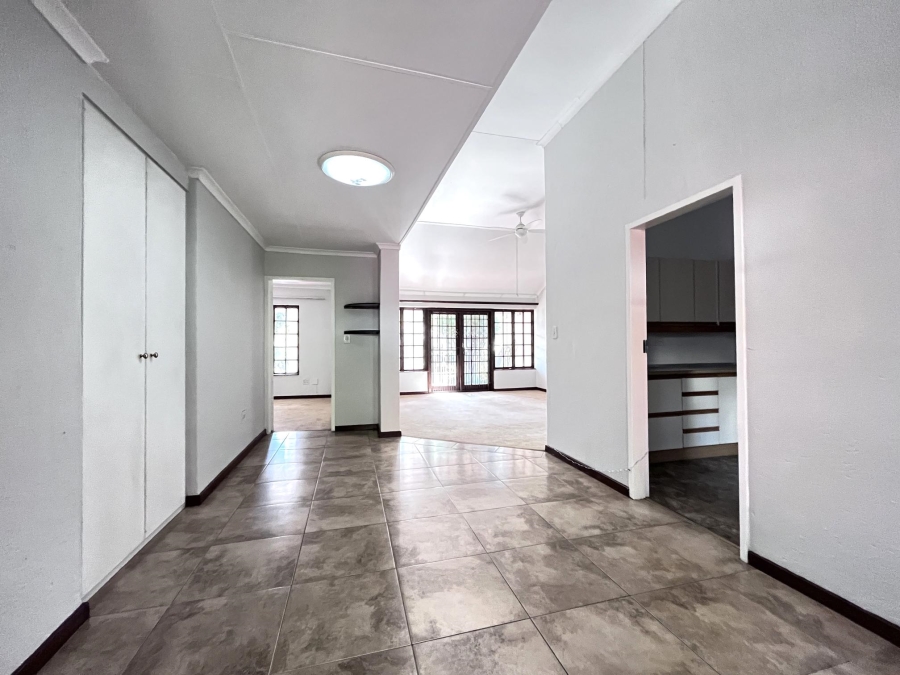2 Bedroom Property for Sale in Bryanston Gauteng