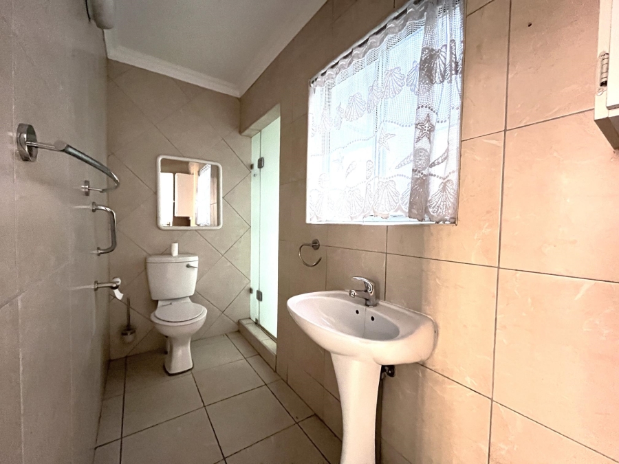 2 Bedroom Property for Sale in Bryanston Gauteng