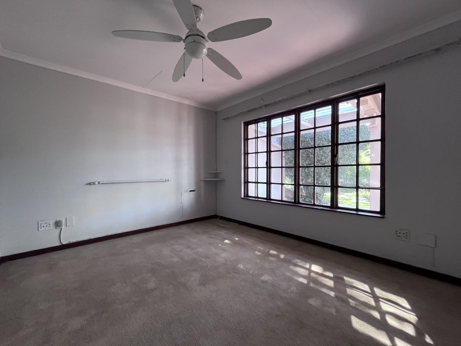 2 Bedroom Property for Sale in Bryanston Gauteng