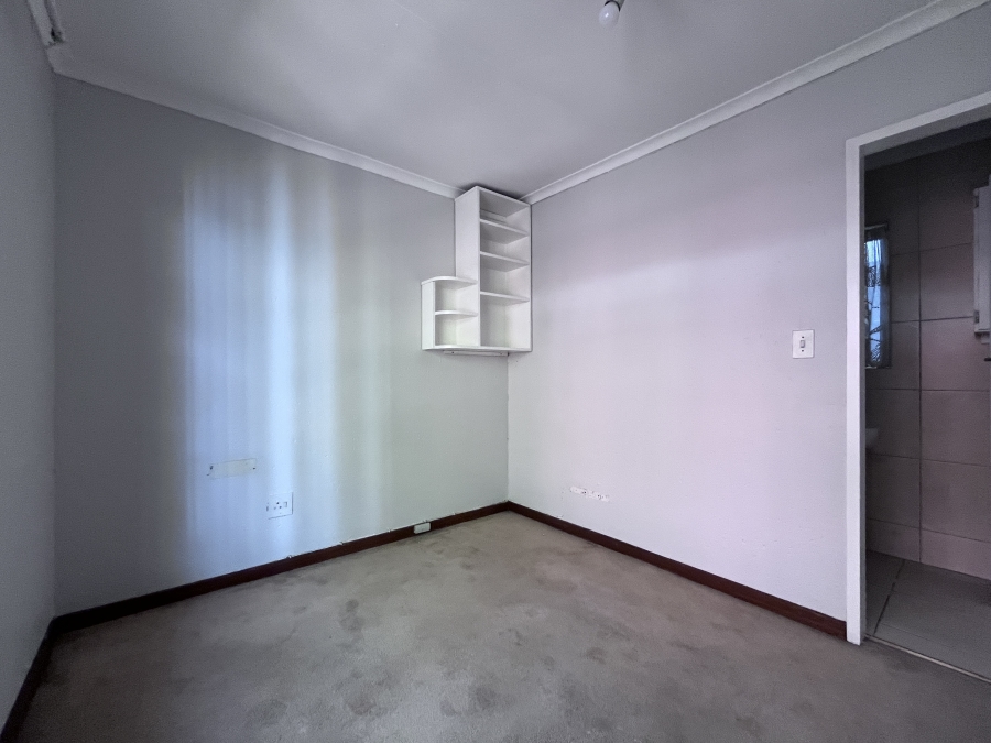2 Bedroom Property for Sale in Bryanston Gauteng
