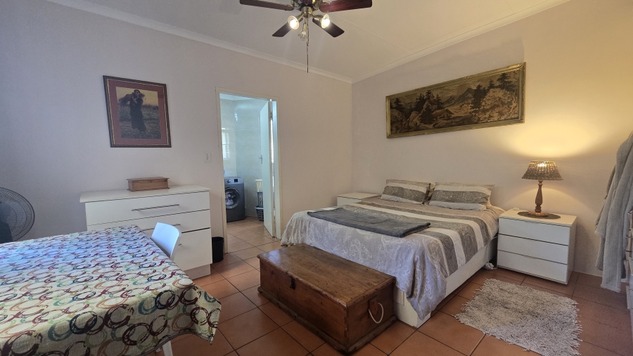 4 Bedroom Property for Sale in Garsfontein Gauteng