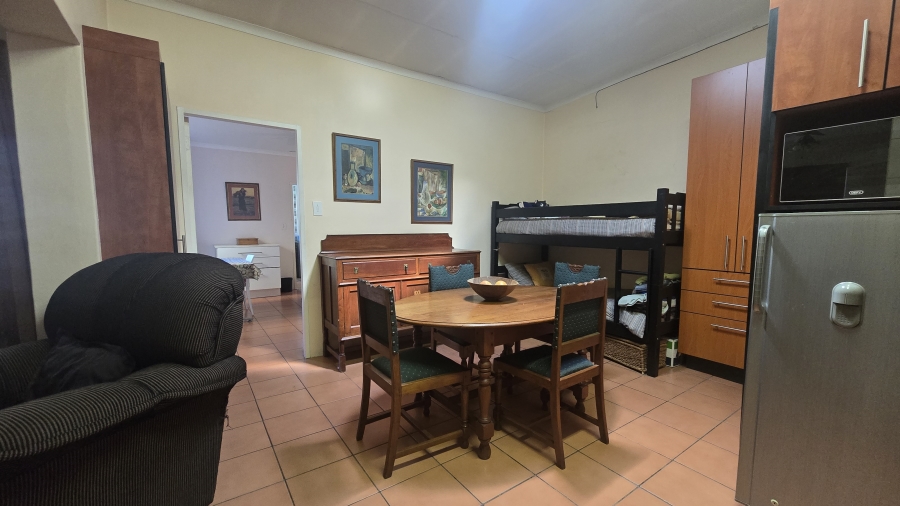 4 Bedroom Property for Sale in Garsfontein Gauteng
