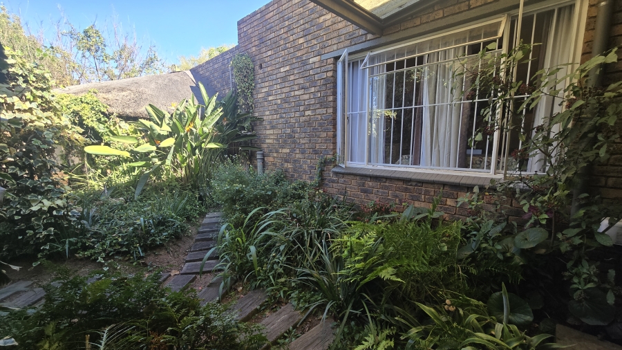 4 Bedroom Property for Sale in Garsfontein Gauteng