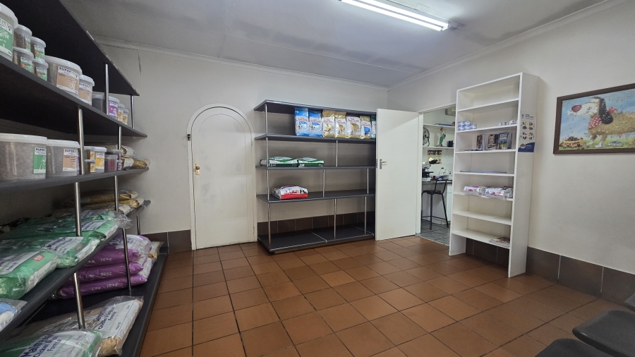 4 Bedroom Property for Sale in Garsfontein Gauteng