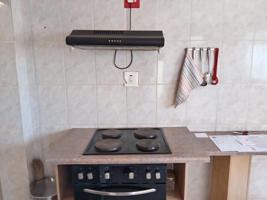 2 Bedroom Property for Sale in Meadowlands Gauteng
