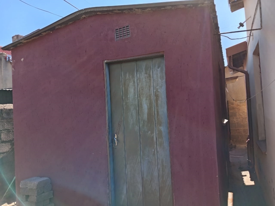 2 Bedroom Property for Sale in Meadowlands Gauteng