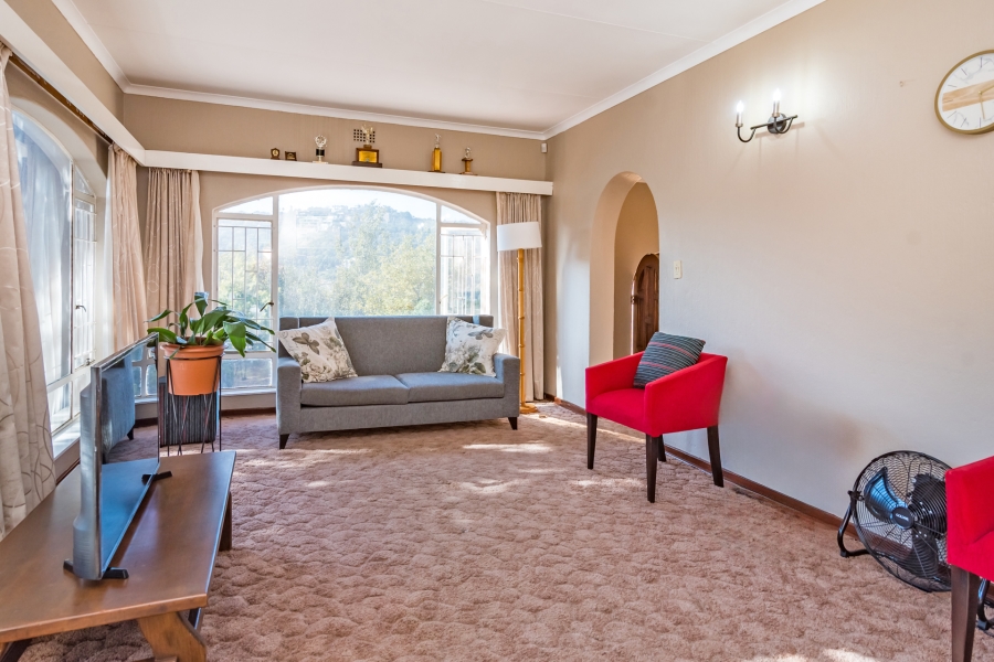 4 Bedroom Property for Sale in Glenvista Gauteng