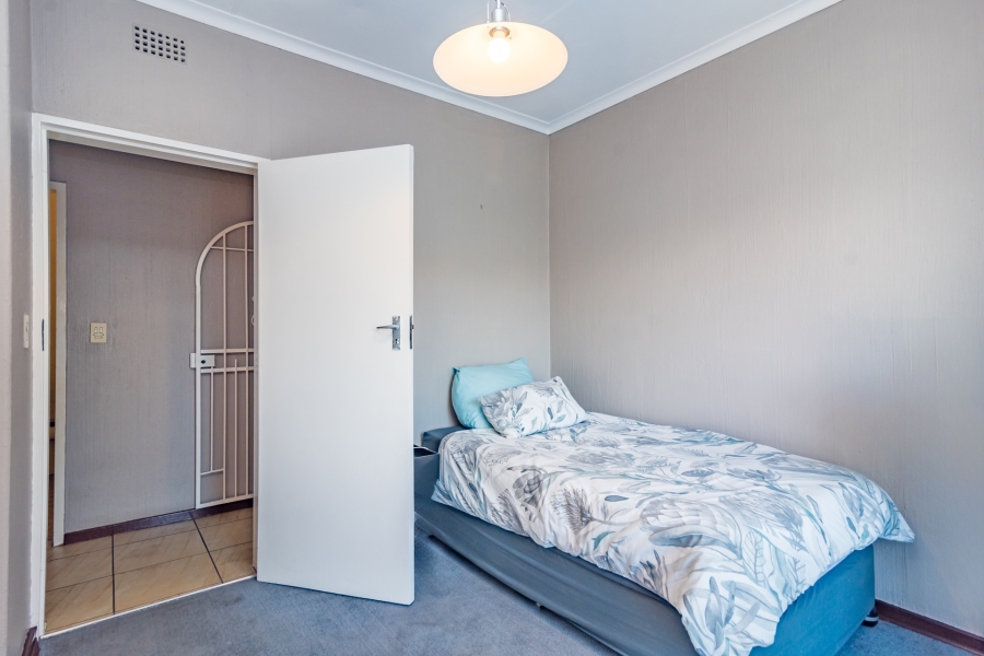 4 Bedroom Property for Sale in Glenvista Gauteng