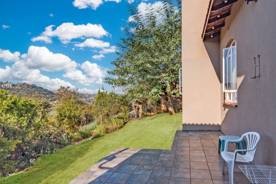 4 Bedroom Property for Sale in Glenvista Gauteng