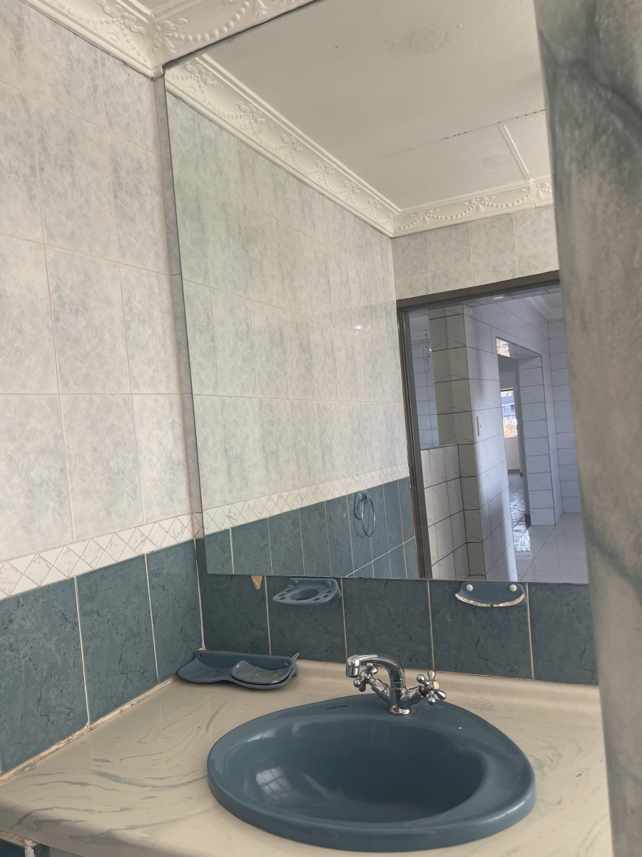 To Let 2 Bedroom Property for Rent in Erasmia Gauteng