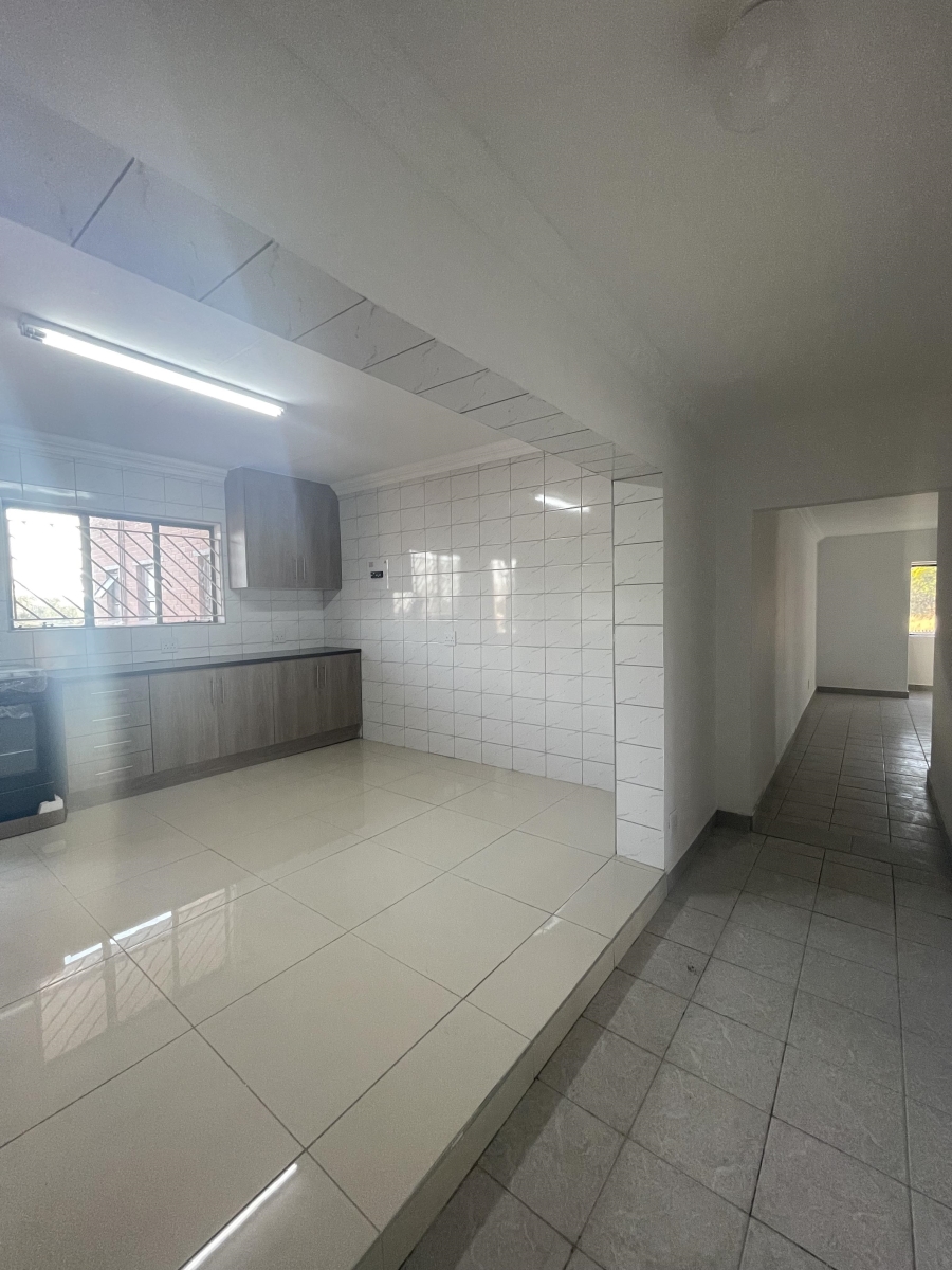 To Let 2 Bedroom Property for Rent in Erasmia Gauteng