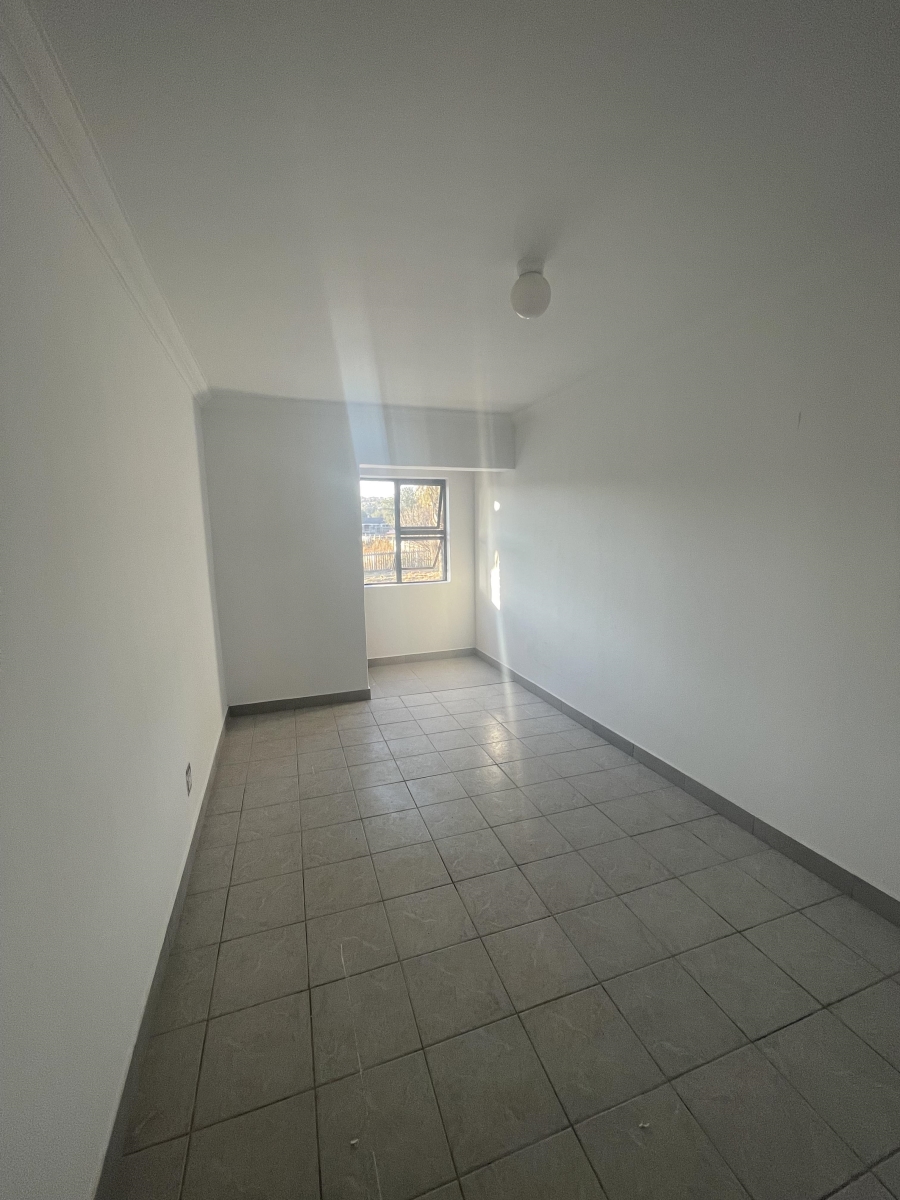To Let 2 Bedroom Property for Rent in Erasmia Gauteng