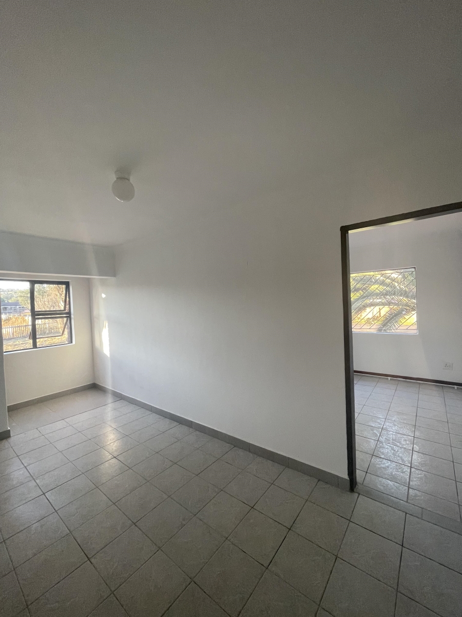 To Let 2 Bedroom Property for Rent in Erasmia Gauteng