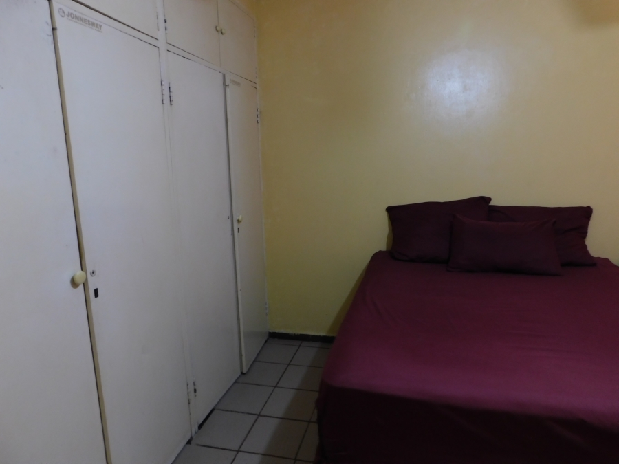 2 Bedroom Property for Sale in Wentworth Park Gauteng