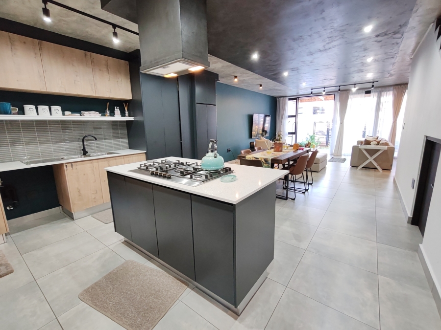 To Let 3 Bedroom Property for Rent in Waterkloof Ridge Gauteng