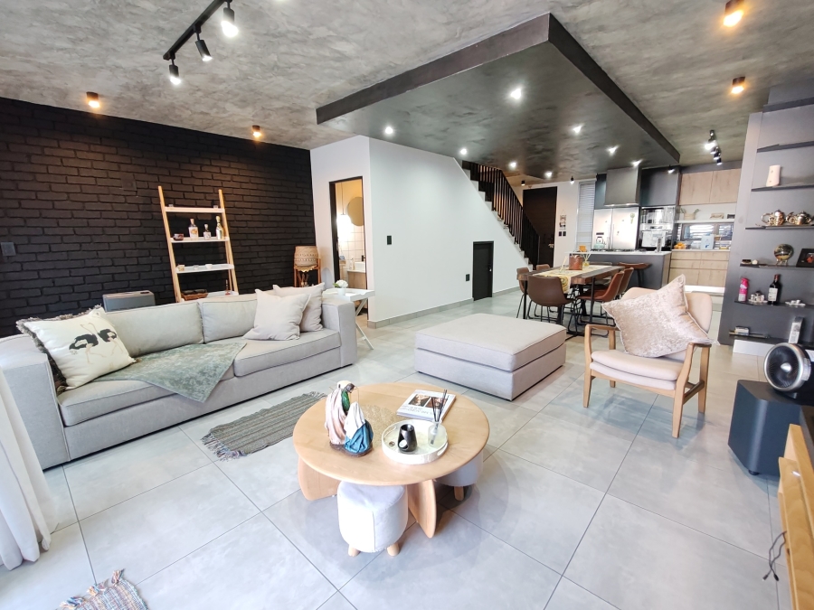 To Let 3 Bedroom Property for Rent in Waterkloof Ridge Gauteng