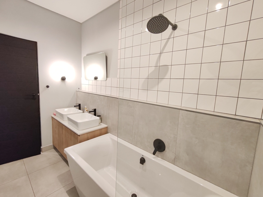 To Let 3 Bedroom Property for Rent in Waterkloof Ridge Gauteng