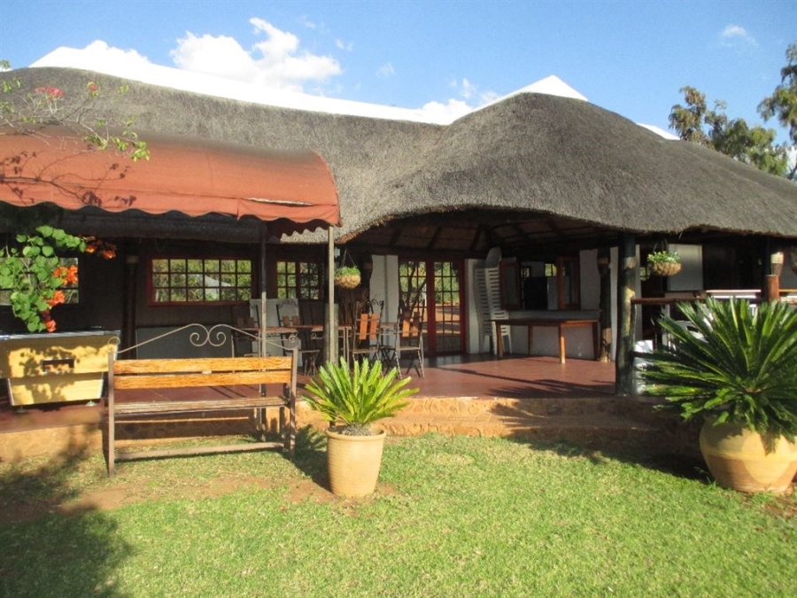 8 Bedroom Property for Sale in Roodeplaat Gauteng