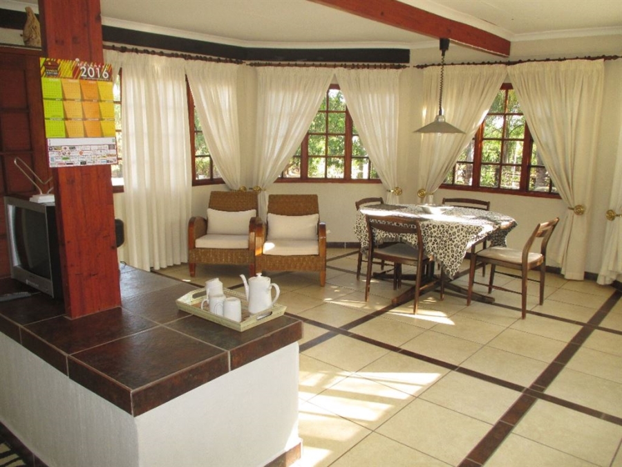 8 Bedroom Property for Sale in Roodeplaat Gauteng