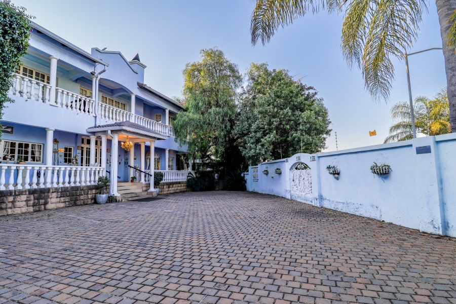 Commercial Property for Sale in Moreleta Park Gauteng