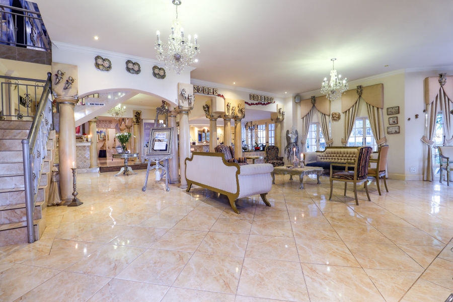 Commercial Property for Sale in Moreleta Park Gauteng