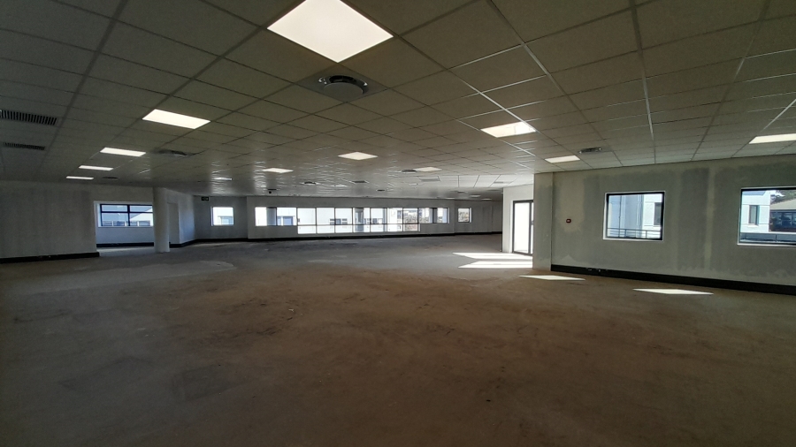 To Let commercial Property for Rent in Vorna Valley Gauteng