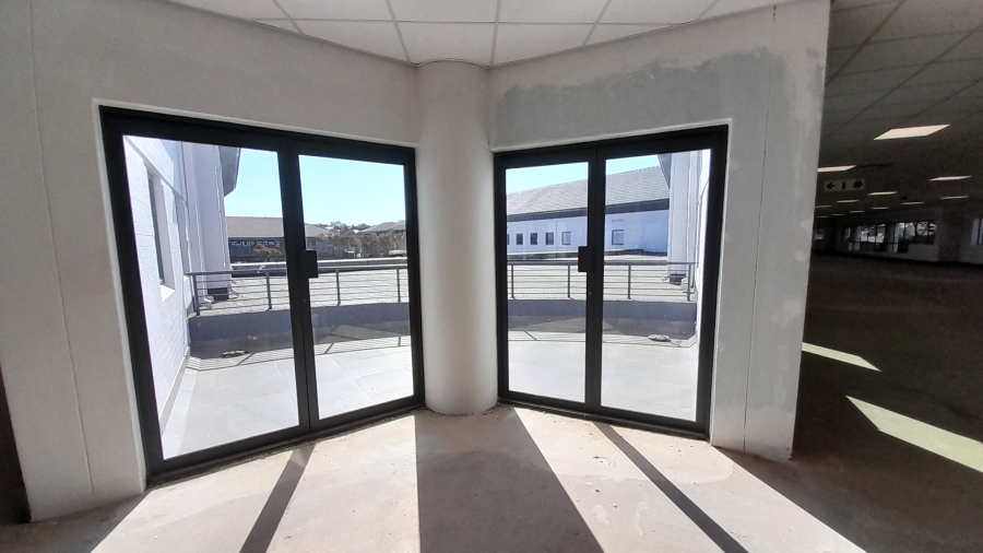 To Let commercial Property for Rent in Vorna Valley Gauteng