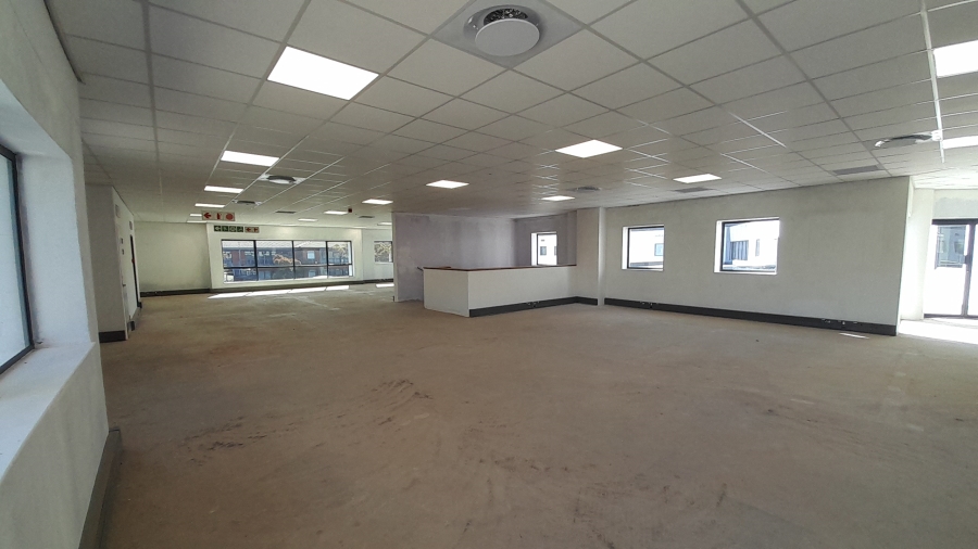 To Let commercial Property for Rent in Vorna Valley Gauteng