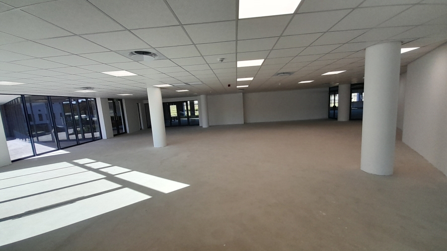 To Let commercial Property for Rent in Vorna Valley Gauteng