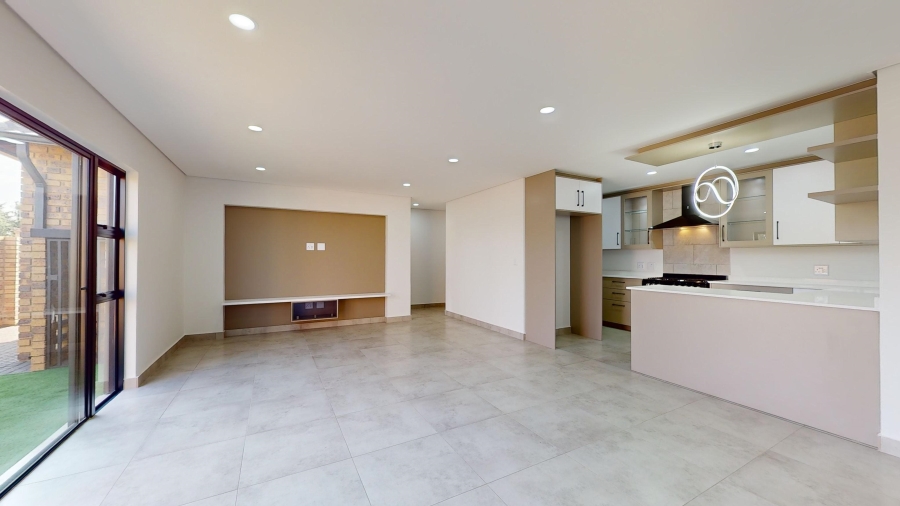 3 Bedroom Property for Sale in Bartlett Gauteng