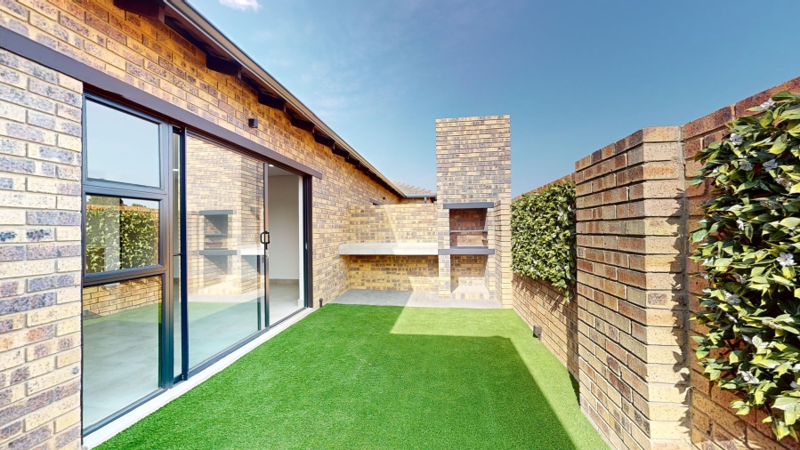 3 Bedroom Property for Sale in Bartlett Gauteng