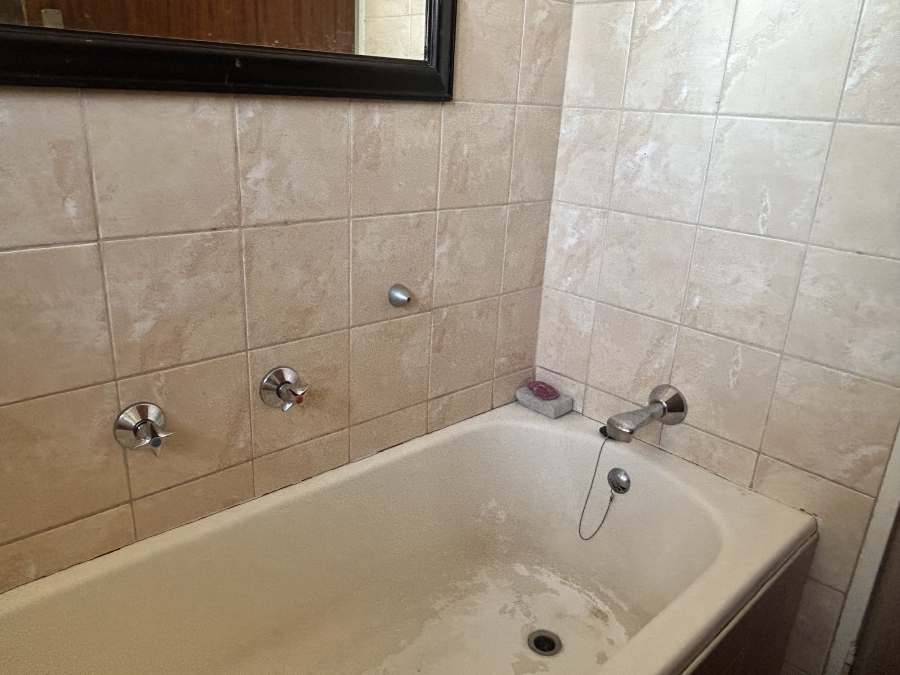 3 Bedroom Property for Sale in Ontdekkerspark Gauteng