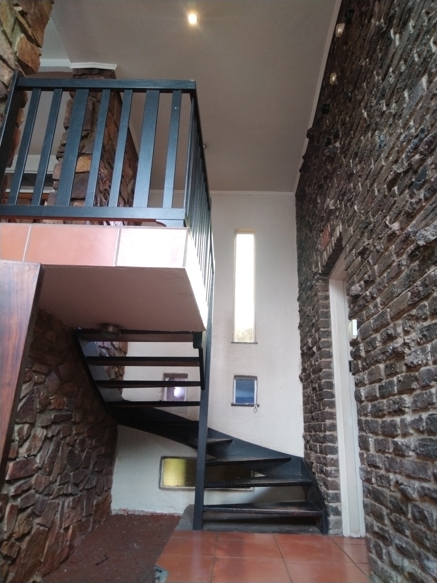 3 Bedroom Property for Sale in Ontdekkerspark Gauteng