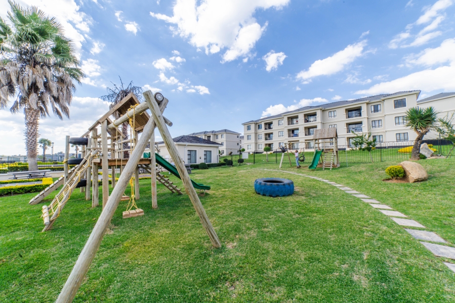 3 Bedroom Property for Sale in Maroeladal Gauteng