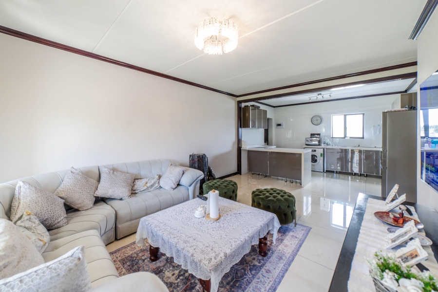 3 Bedroom Property for Sale in Maroeladal Gauteng