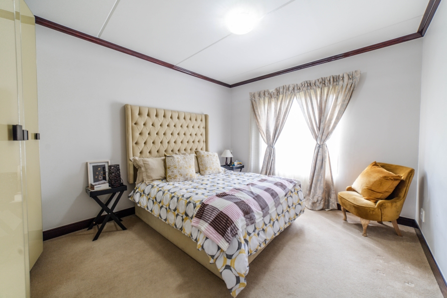 3 Bedroom Property for Sale in Maroeladal Gauteng