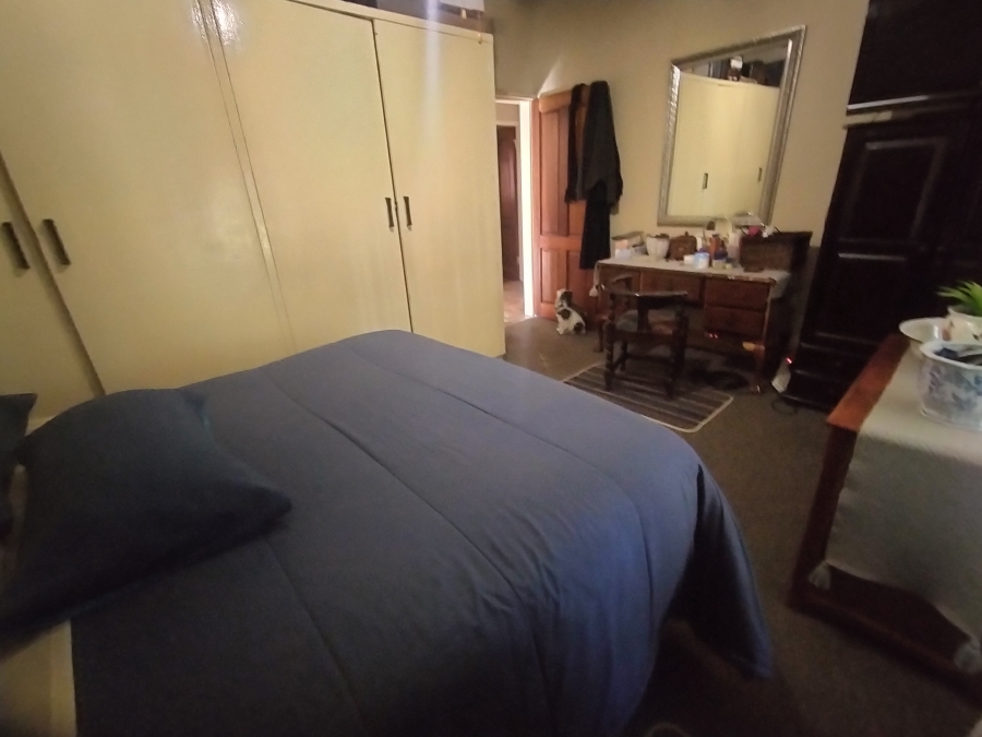 5 Bedroom Property for Sale in Pretoria North Gauteng