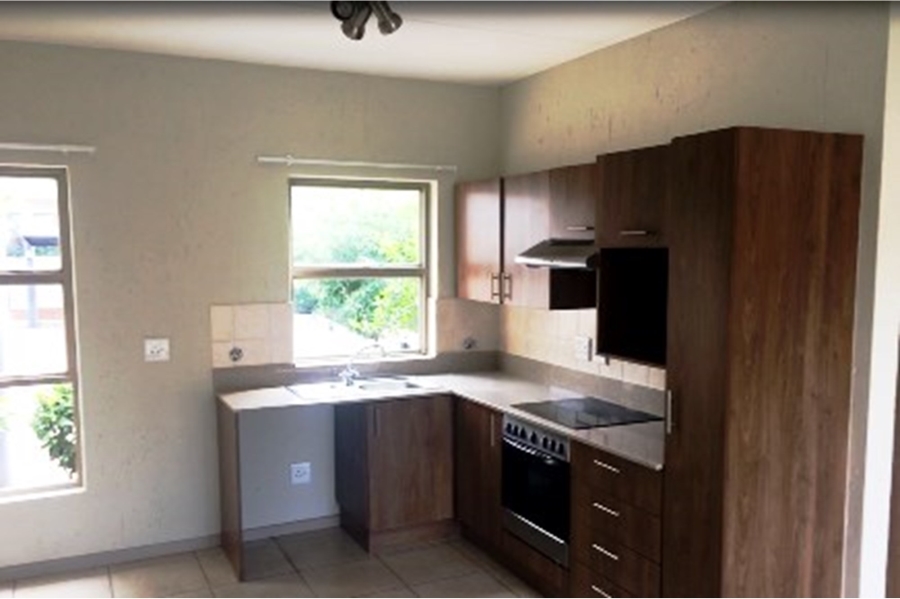 2 Bedroom Property for Sale in Lonehill Gauteng