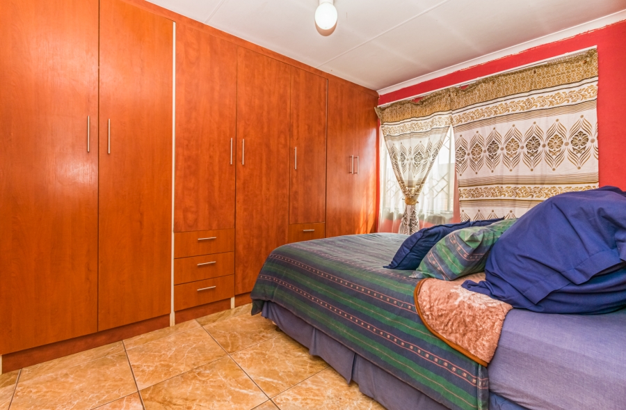 3 Bedroom Property for Sale in Protea Glen Gauteng