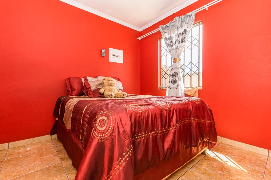 3 Bedroom Property for Sale in Protea Glen Gauteng