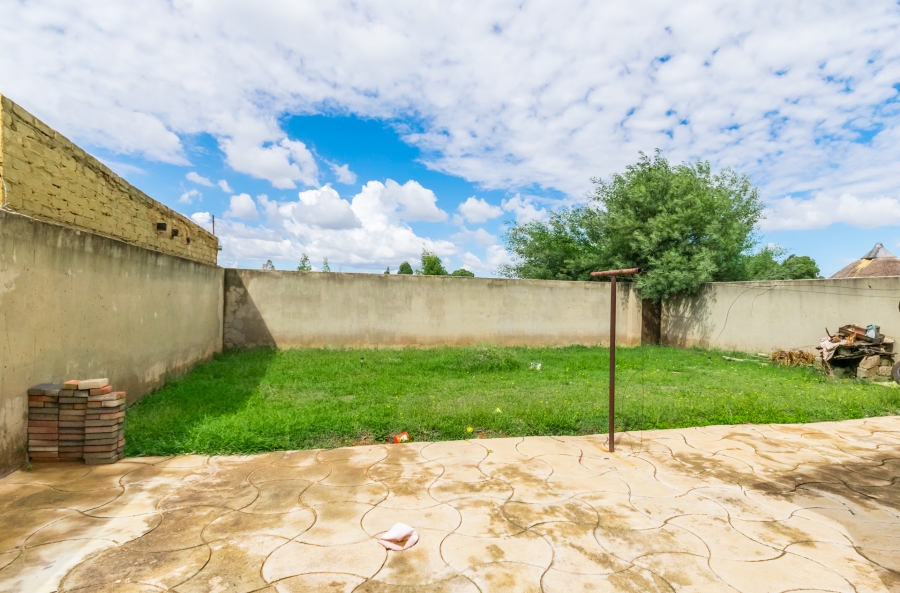 3 Bedroom Property for Sale in Protea Glen Gauteng