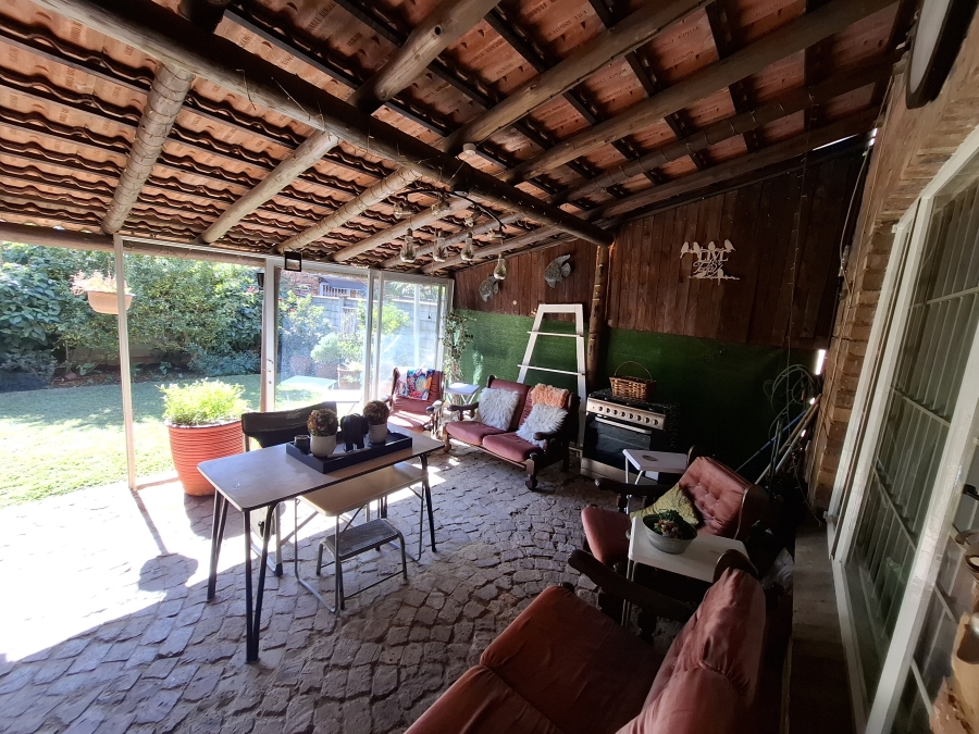 2 Bedroom Property for Sale in Annlin Gauteng