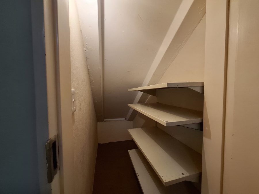 2 Bedroom Property for Sale in Annlin Gauteng