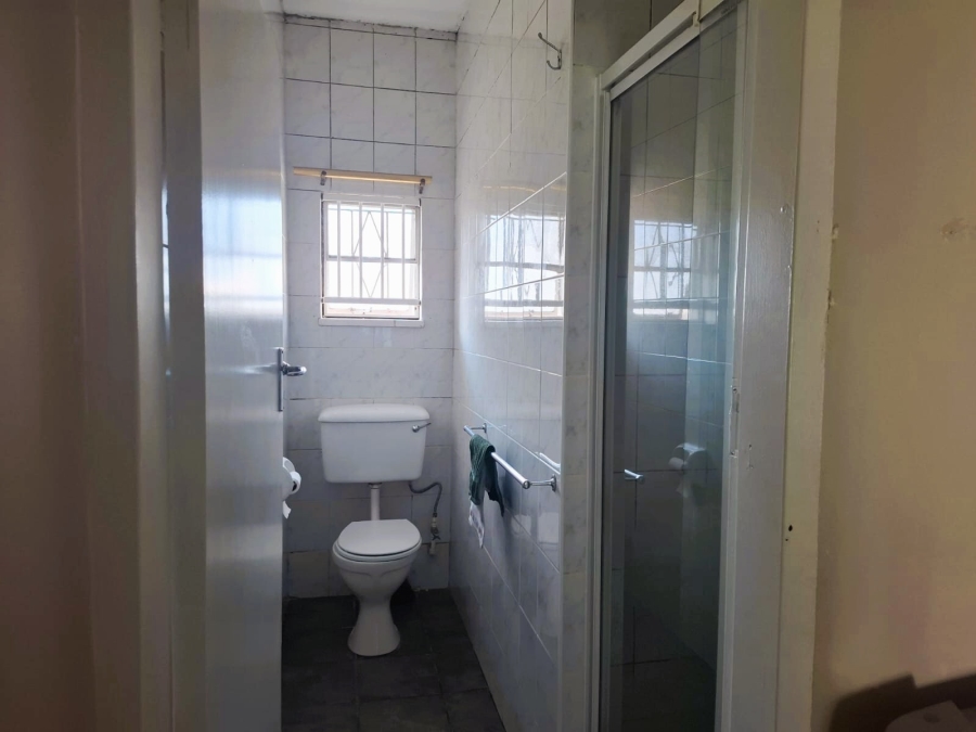 3 Bedroom Property for Sale in Three Rivers Proper Gauteng