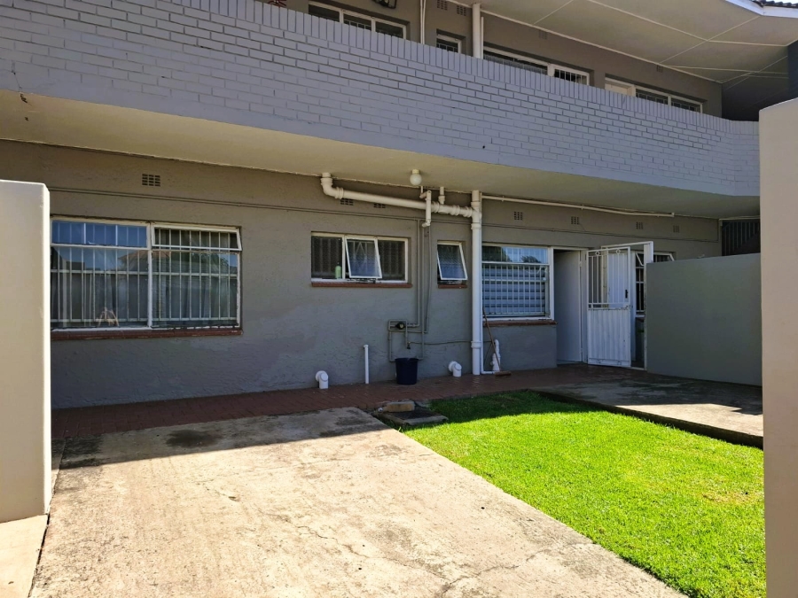 3 Bedroom Property for Sale in Three Rivers Proper Gauteng