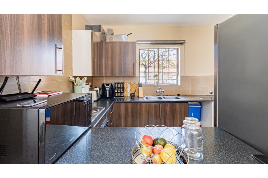 2 Bedroom Property for Sale in Monavoni Gauteng